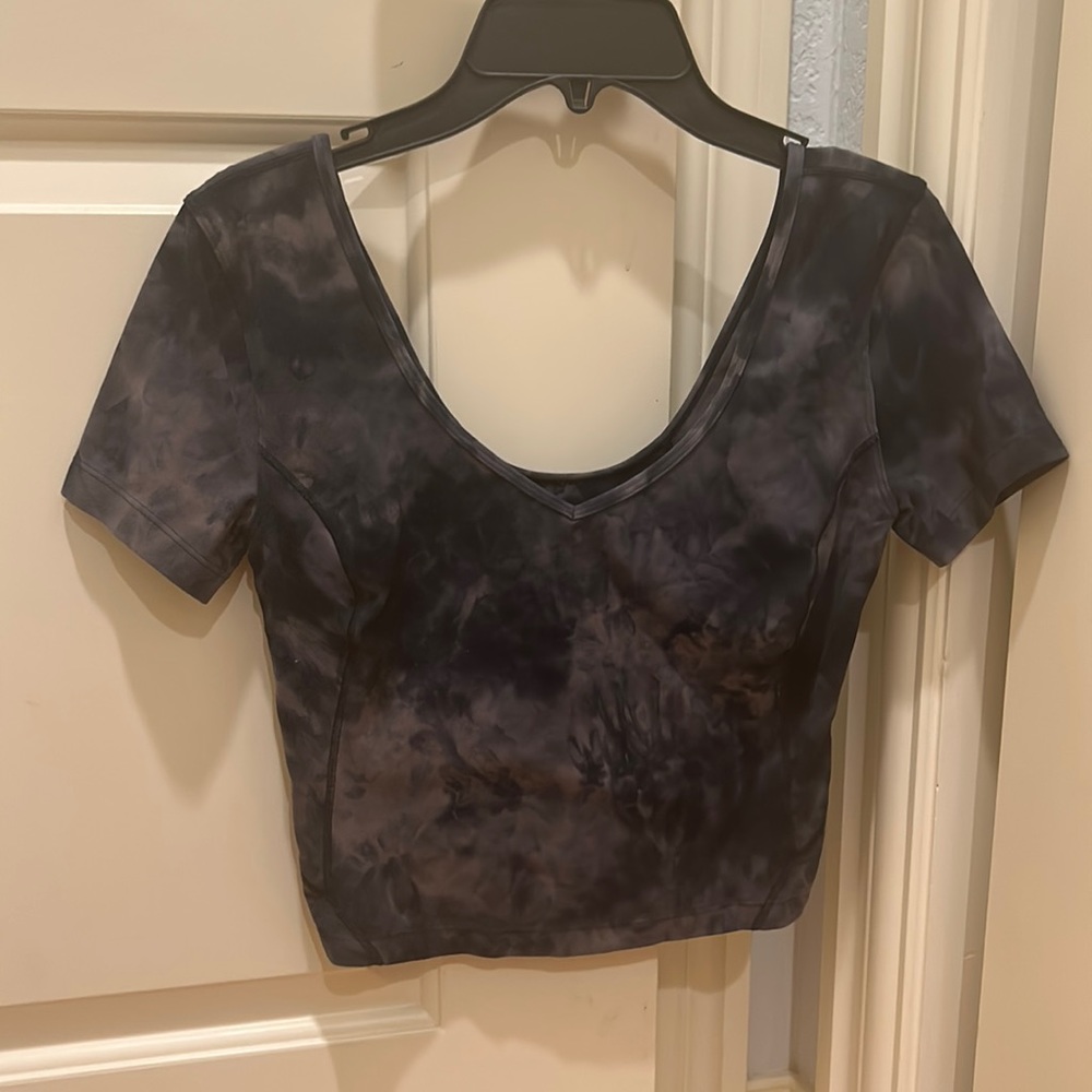 SIZE 4 Lululemon Align Top
